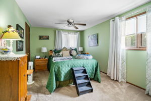  Photo 47