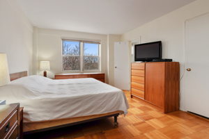 4525 Henry Hudson Pkwy, Bronx, NY 10471, USA Photo 14