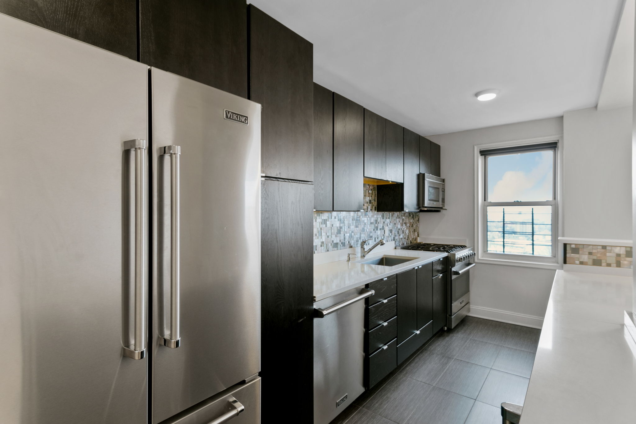 4525 Henry Hudson Pkwy, Bronx, NY 10471, USA Photo 4