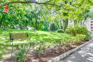 4525 Henry Hudson Pkwy, Bronx, NY 10471, USA Photo 34