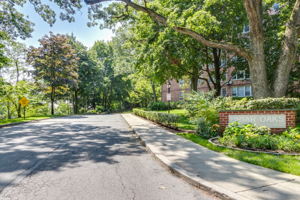 4525 Henry Hudson Pkwy, Bronx, NY 10471, USA Photo 33