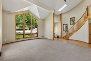 Middle Rd-S2107-017.jpg