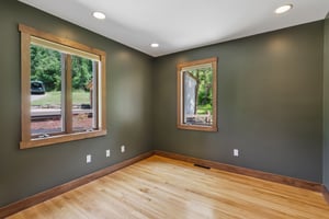 Middle Rd-S2107-041.jpg