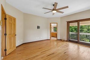 Middle Rd-S2107-055.jpg