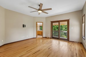 Middle Rd-S2107-056.jpg