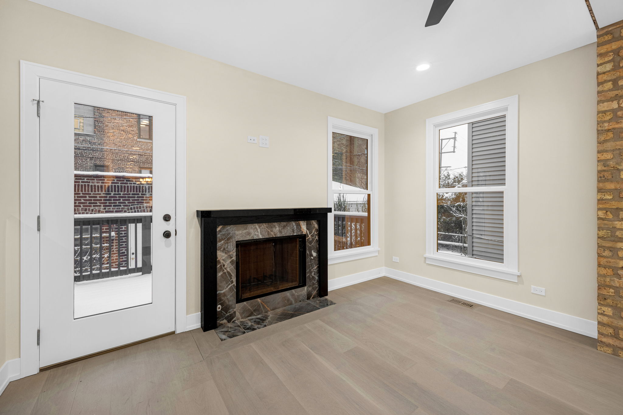 4525 N Artesian Ave, Chicago, IL 60625_010