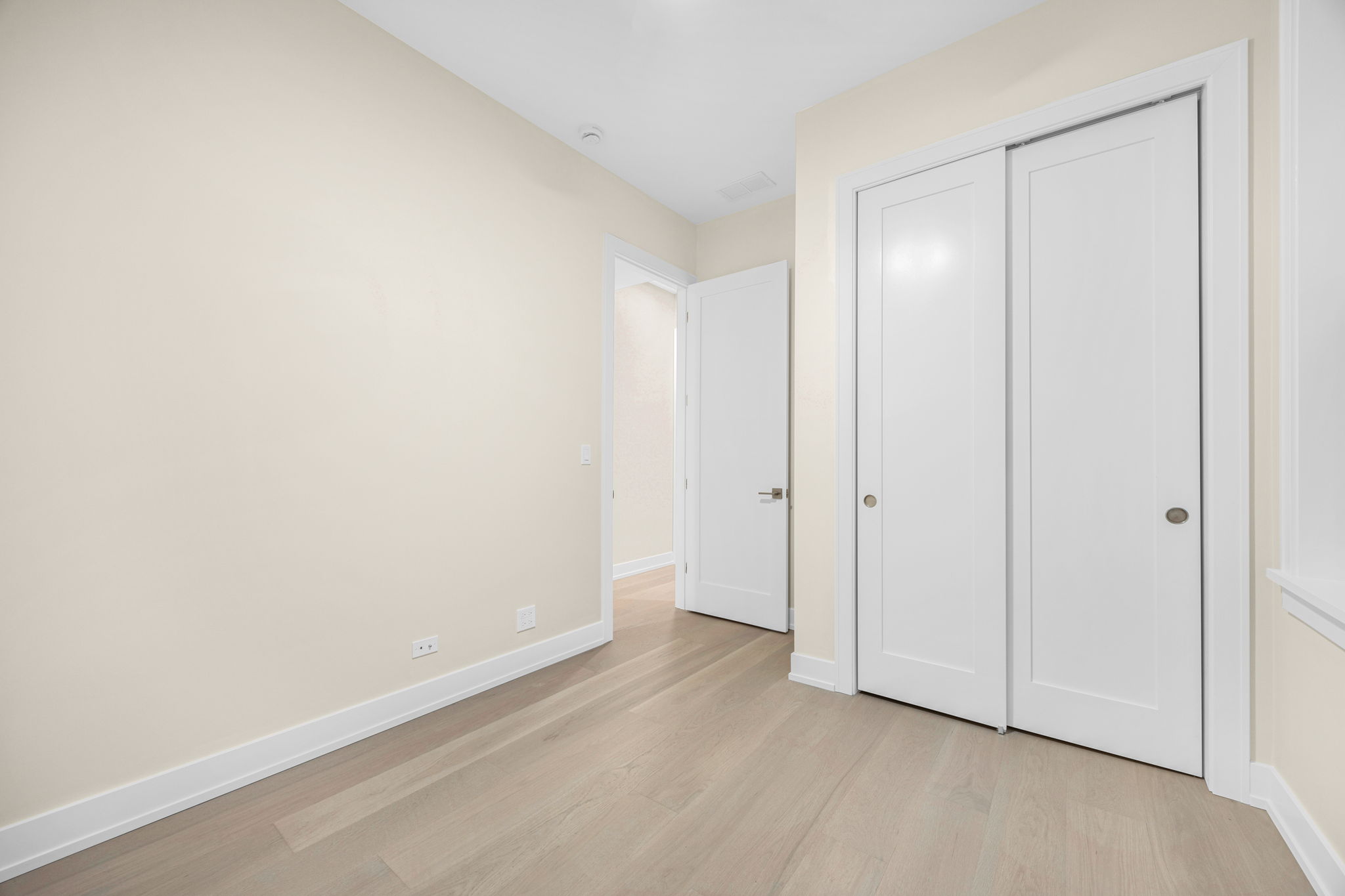 4525 N Artesian Ave, Chicago, IL 60625_025