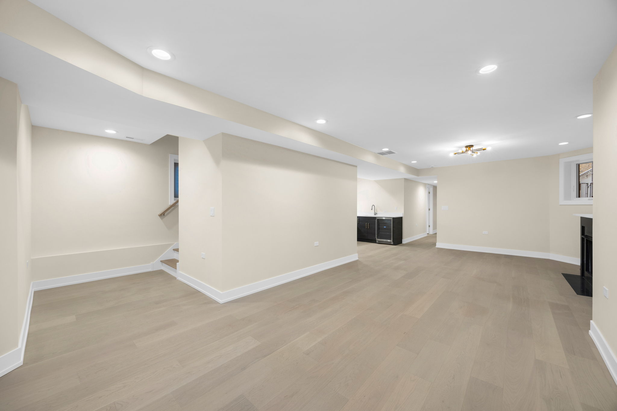 4525 N Artesian Ave, Chicago, IL 60625_040
