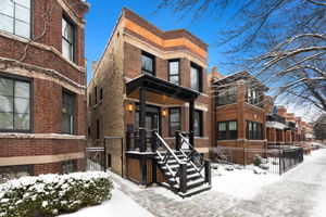 4525 N Artesian Ave, Chicago, IL 60625_001
