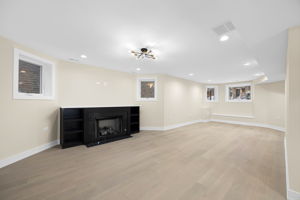 4525 N Artesian Ave, Chicago, IL 60625_039