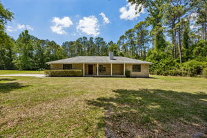Welcome to 45255 E Holly Trail