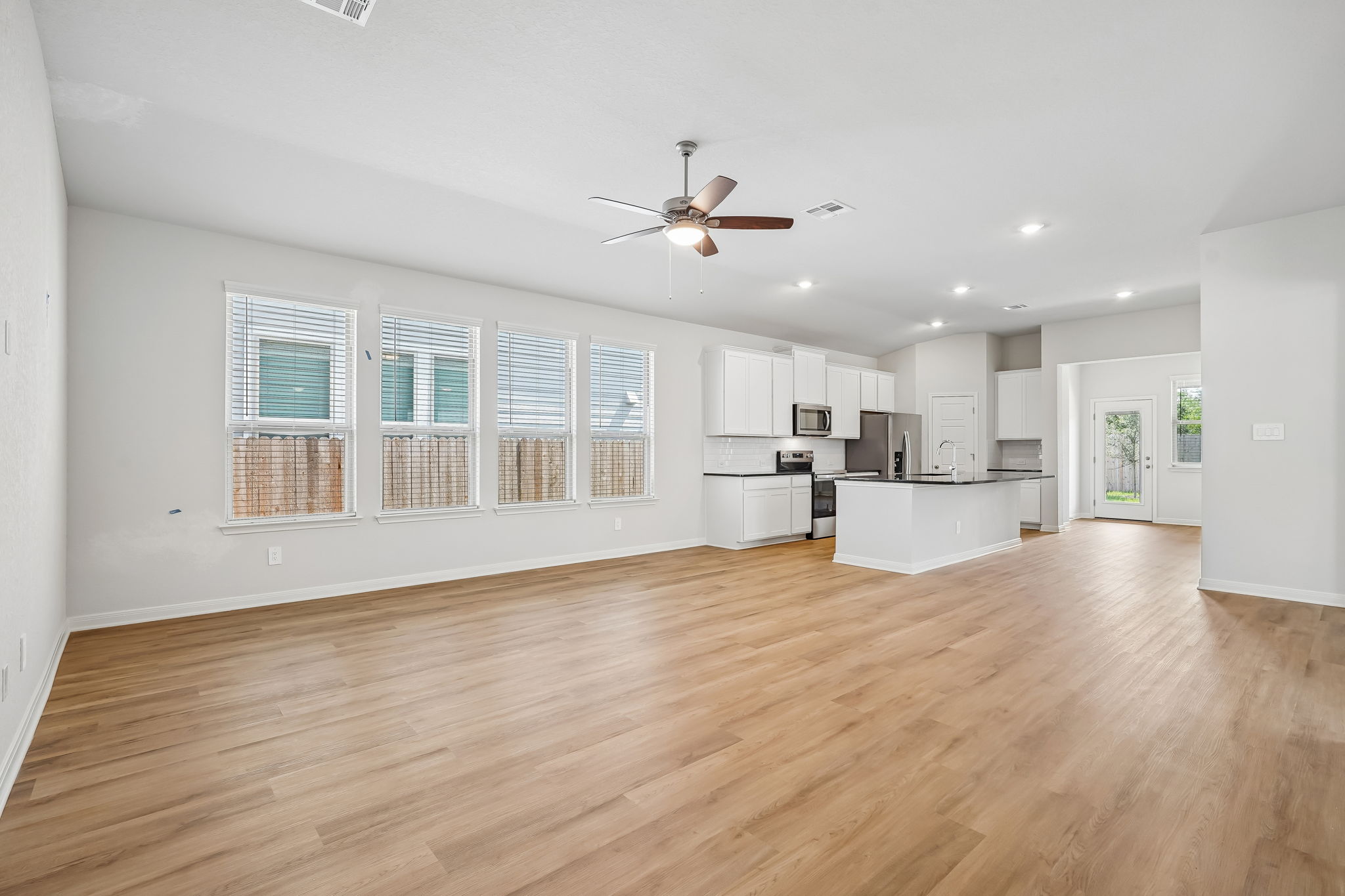 San - Remington Ranch - 4526 Badger Crst Antonio TX 78245 - 008