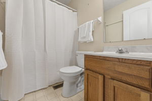  Photo 38
