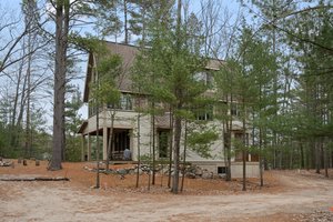  Photo 49