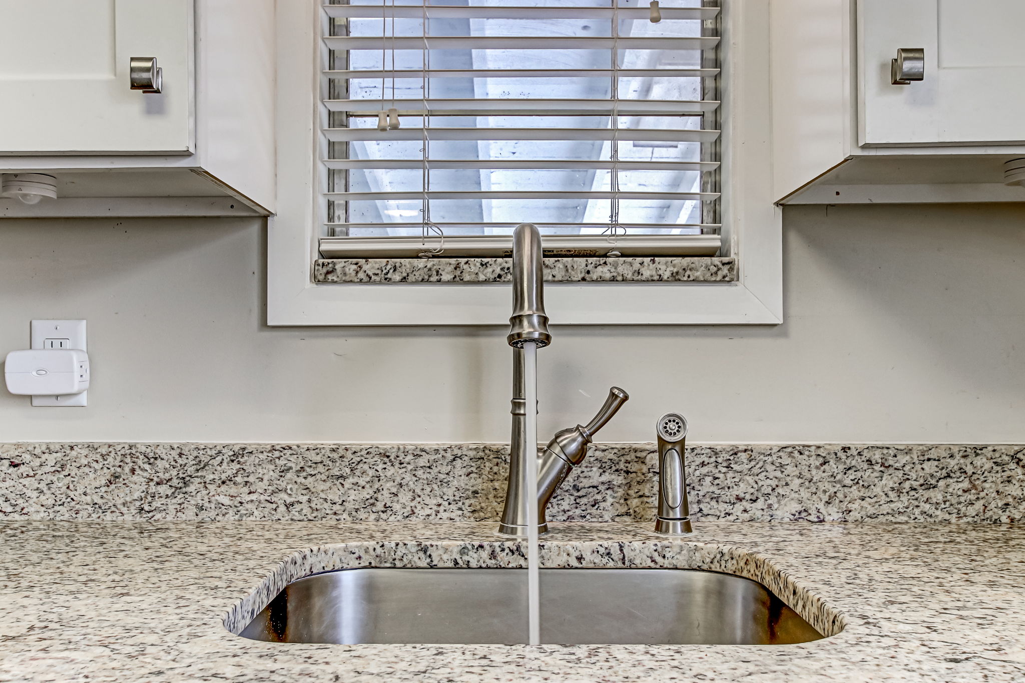 4529 Cambridge Rd, Jacksonville, FL 32210 ECVT