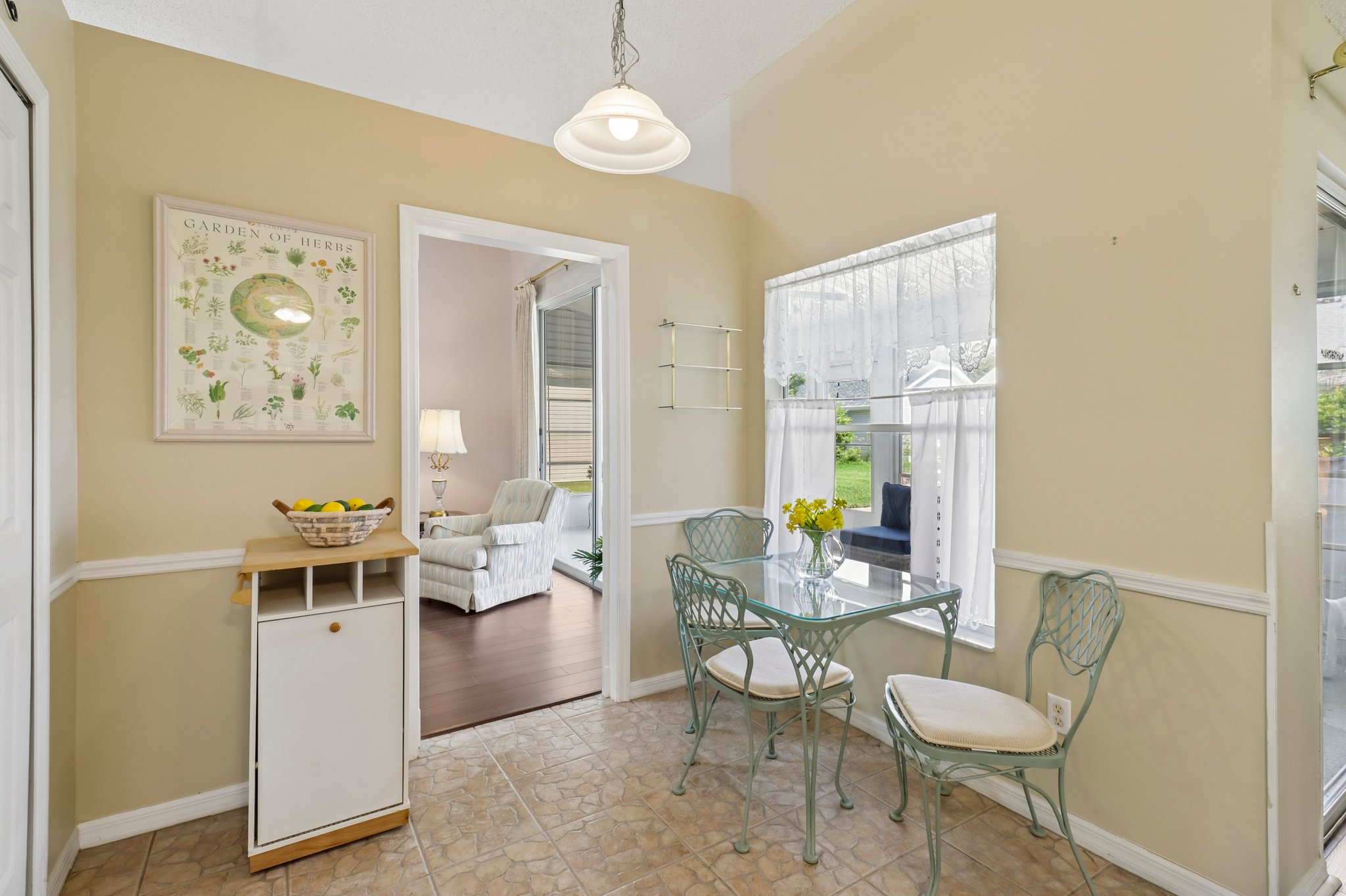 Peach Tree St-S2107-013.jpg