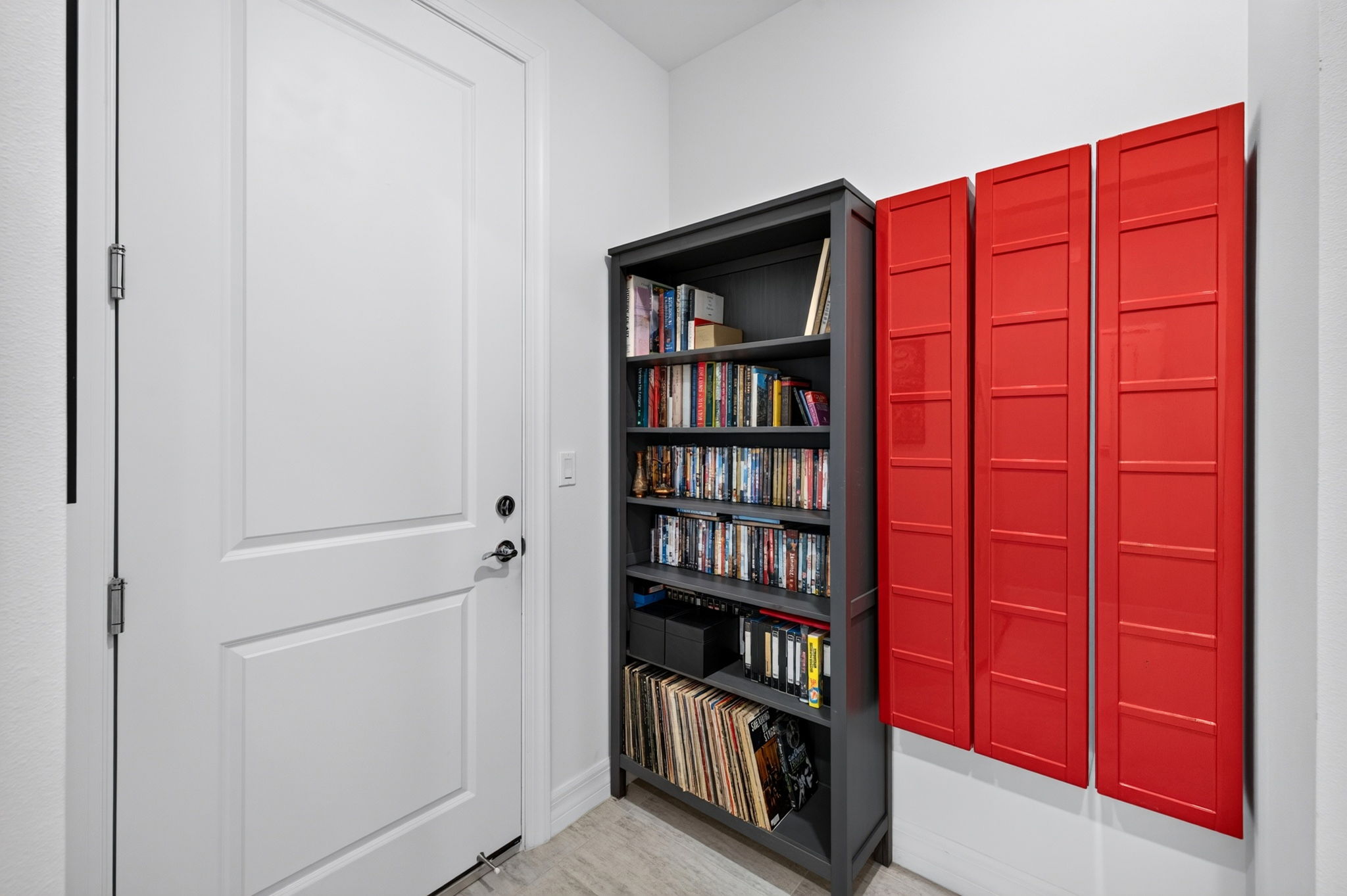  Photo 42