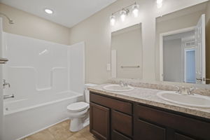  Photo 27