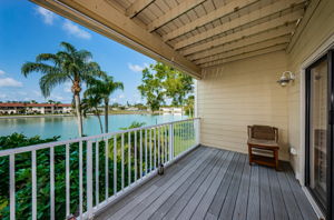 Living Room Balcony2