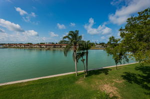 Upper Level Master Bedroom Balcony View1