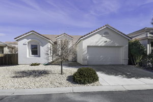 453 La Costa Cir, Dayton, NV 89403, USA Photo 5