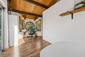  Photo 0