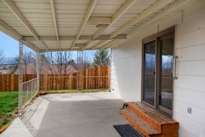  Photo 48