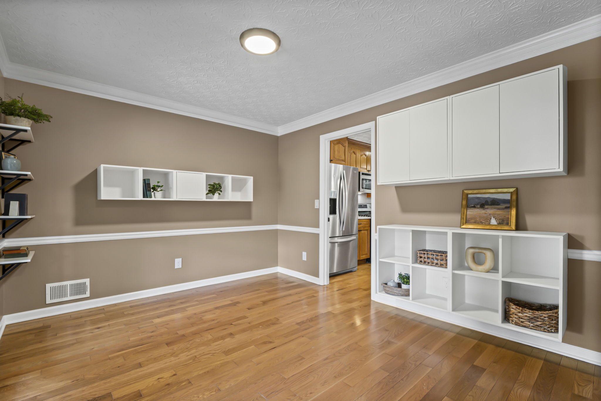 Photo 12