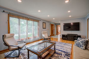 9 Living Room 3