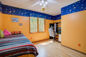 25 Bedroom 2.2