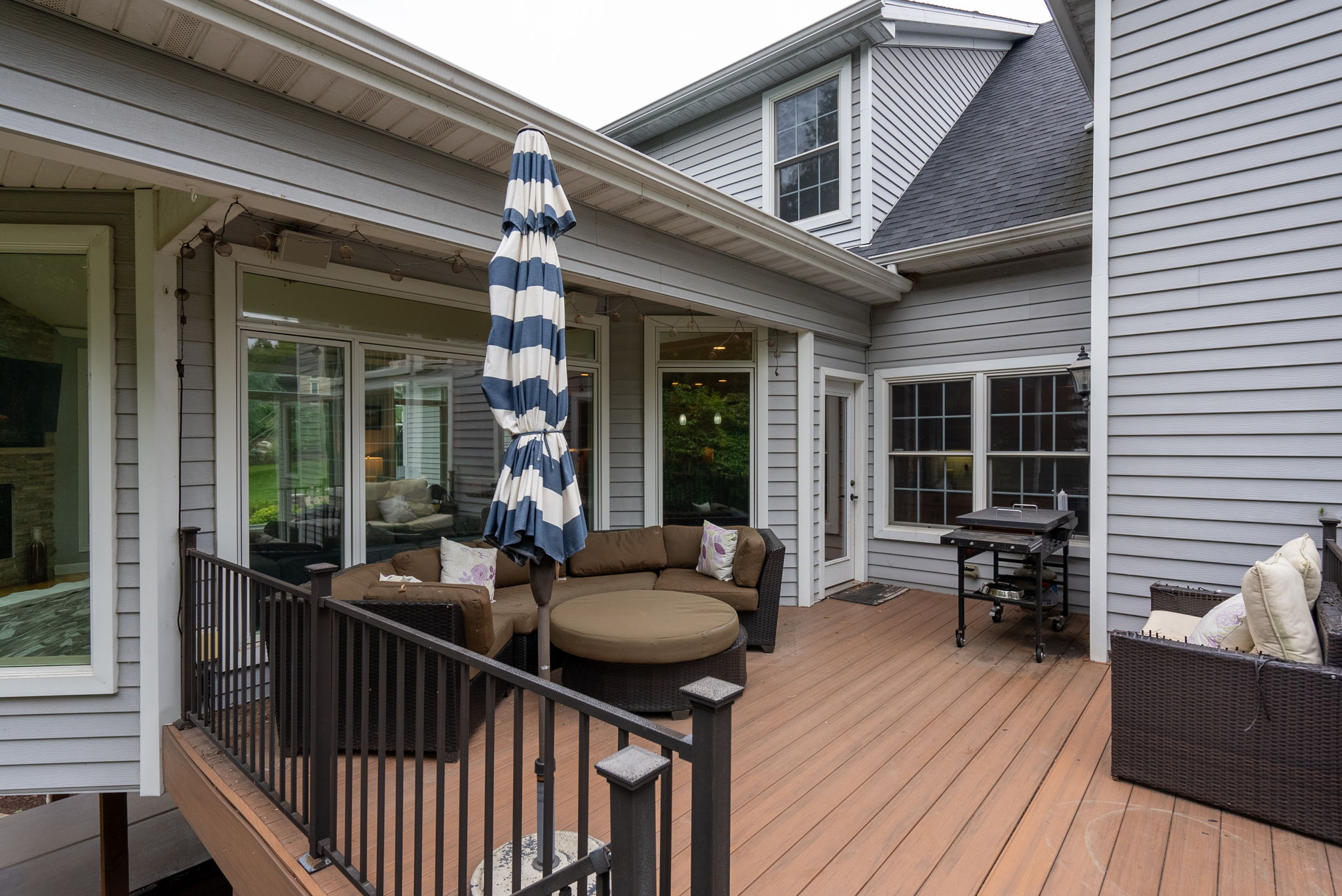 Deck off Family Room