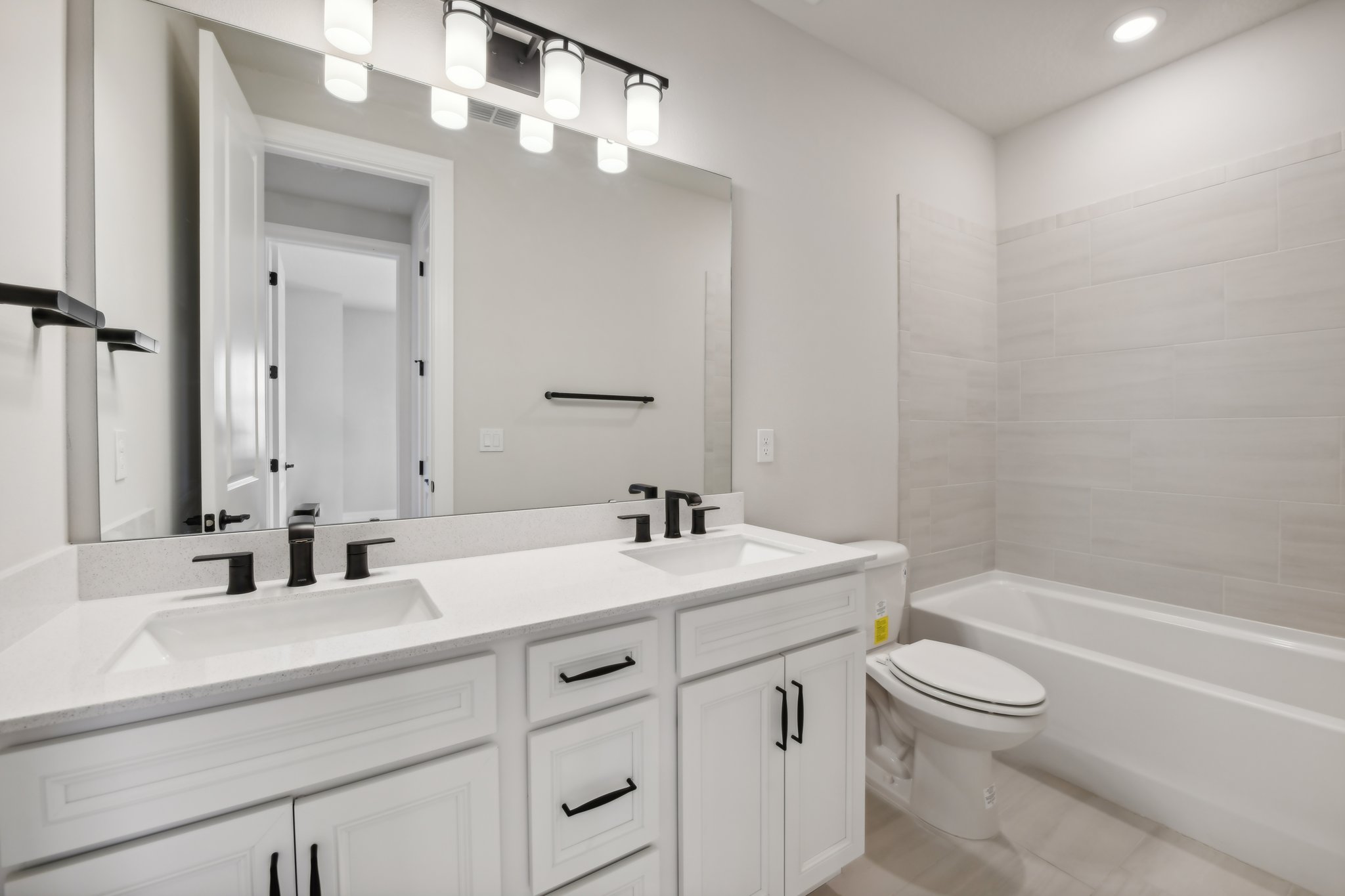 Cutwater Dr-043.jpg