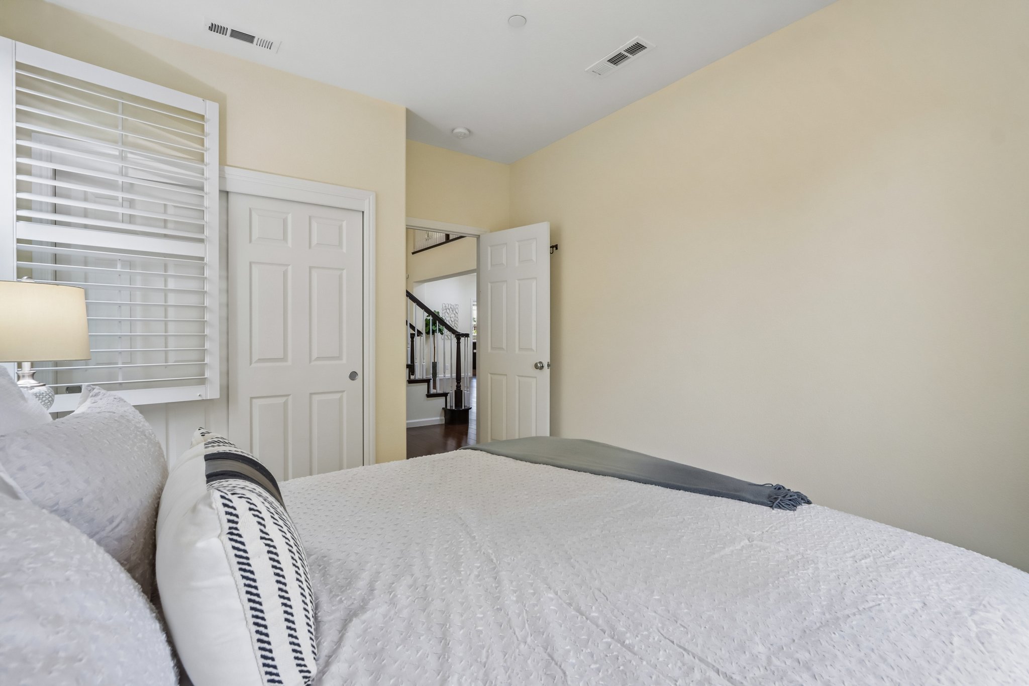 Novato St-S0807-039.jpg