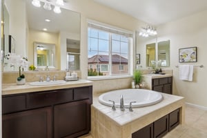 Novato St-S0807-067.jpg