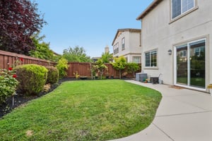 Novato St-S0807-073.jpg