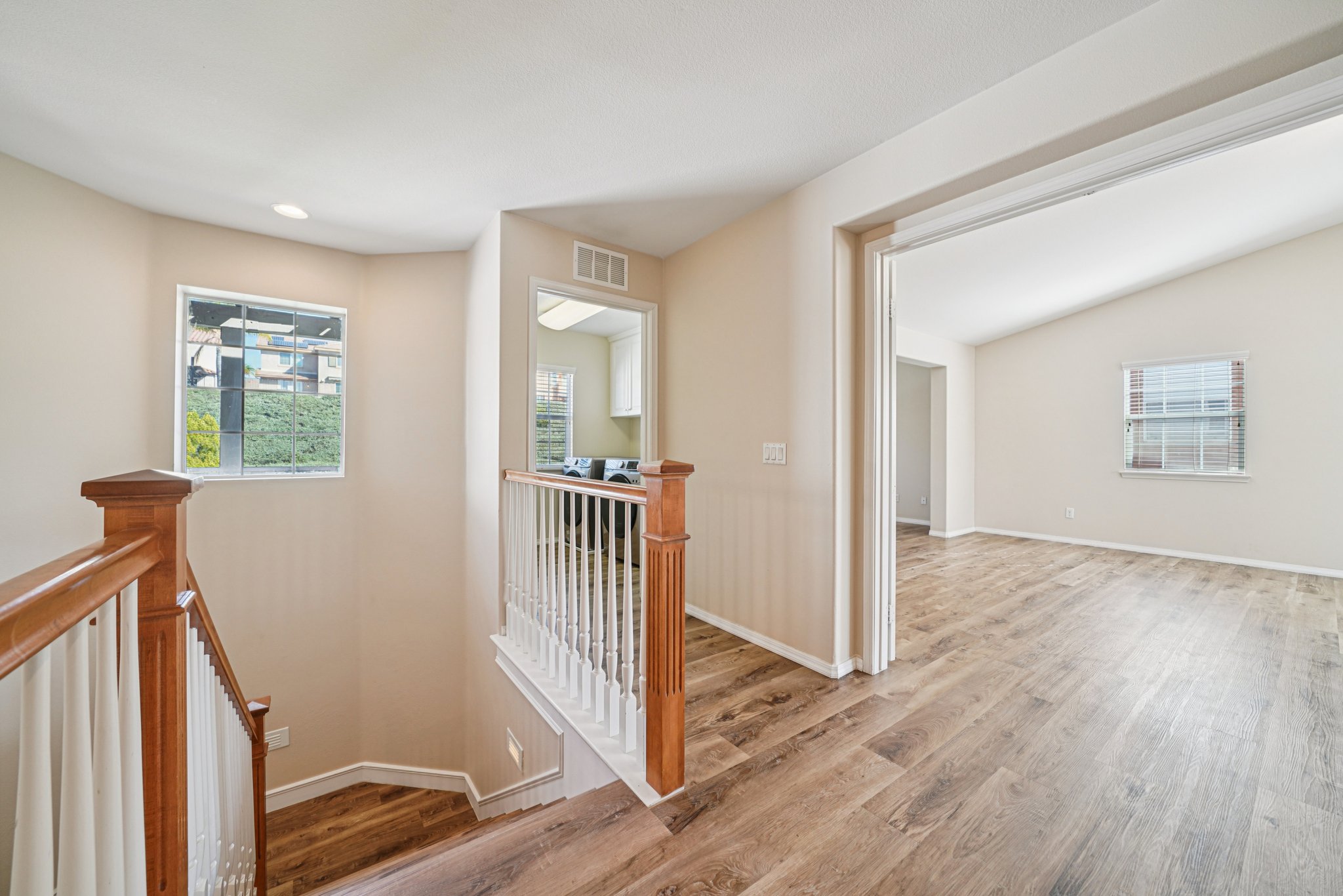 Tiburcio Dr-S0611-037.jpg