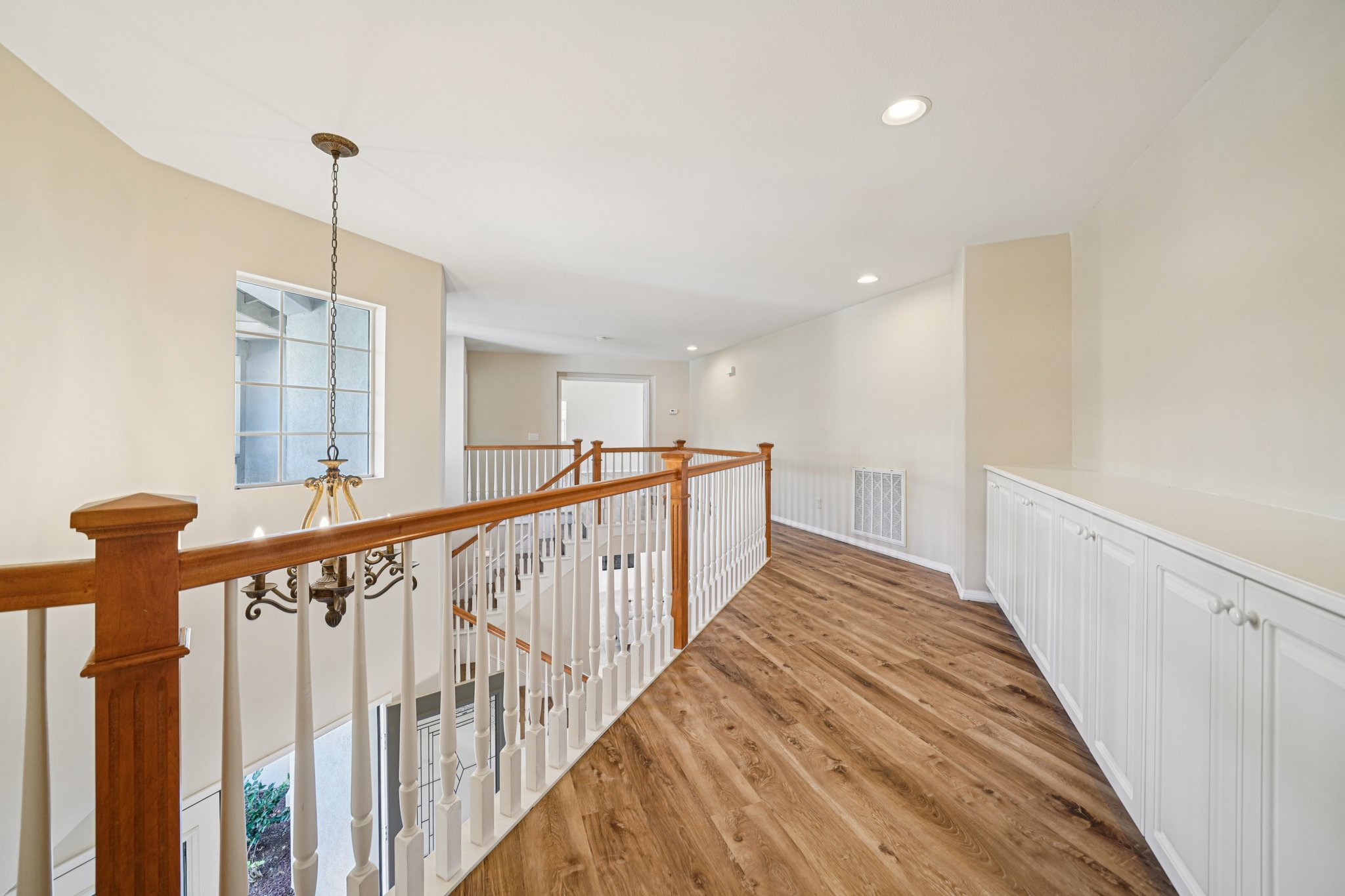 Tiburcio Dr-S0611-039.jpg