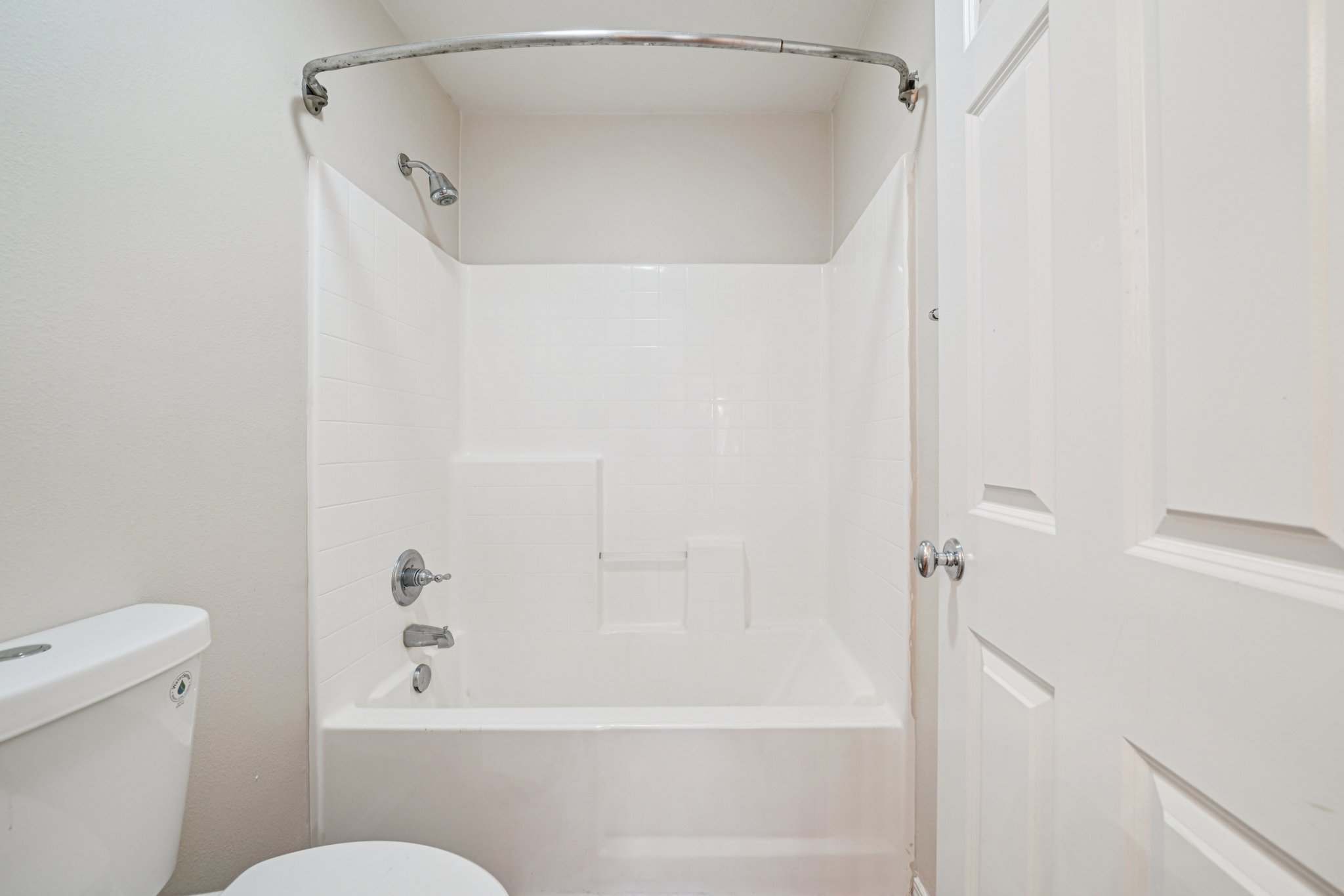 Tiburcio Dr-S0611-050.jpg