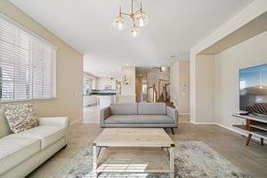 Tiburcio Dr-S0611-015.jpg