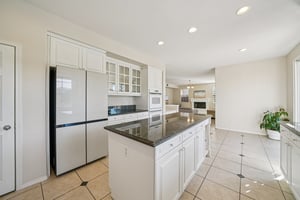 Tiburcio Dr-S0611-026.jpg