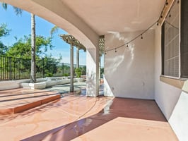 Tiburcio Dr-S0611-076.jpg