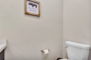  Photo 23