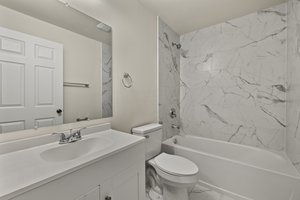 Guest Bathroom 5.jpg