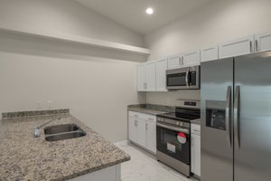 Kitchen 1 of 4.jpg