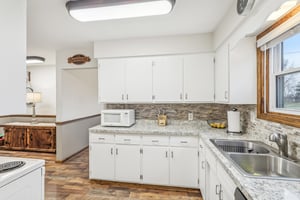 N Ridge Rd-012.jpg
