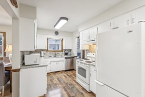 N Ridge Rd-013.jpg