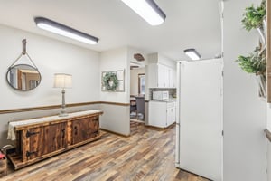 N Ridge Rd-015.jpg