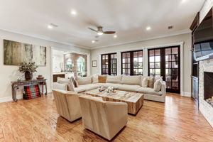 Spacious Family Room