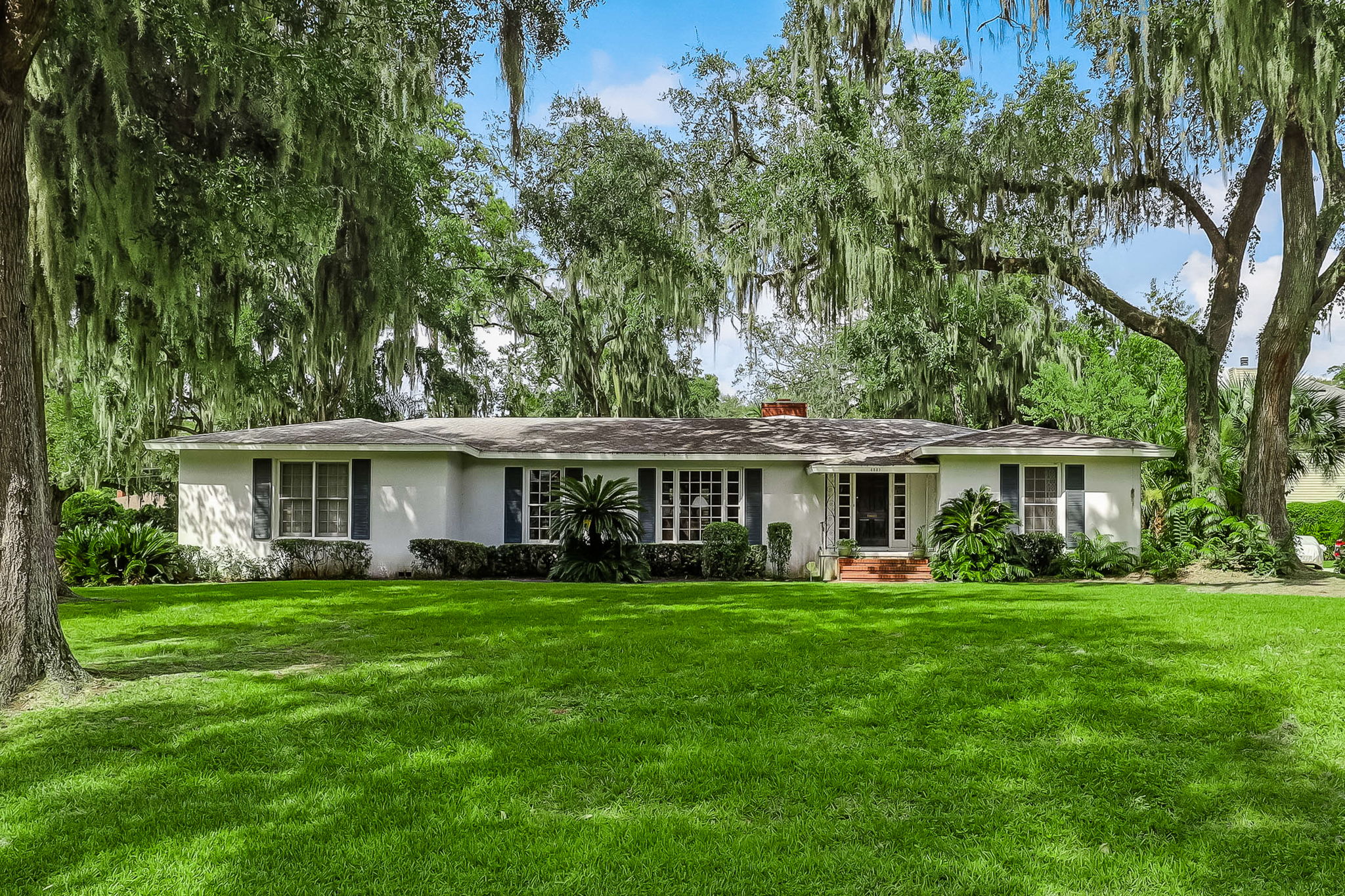 Welcome to 4539 Ortega Forest Dr