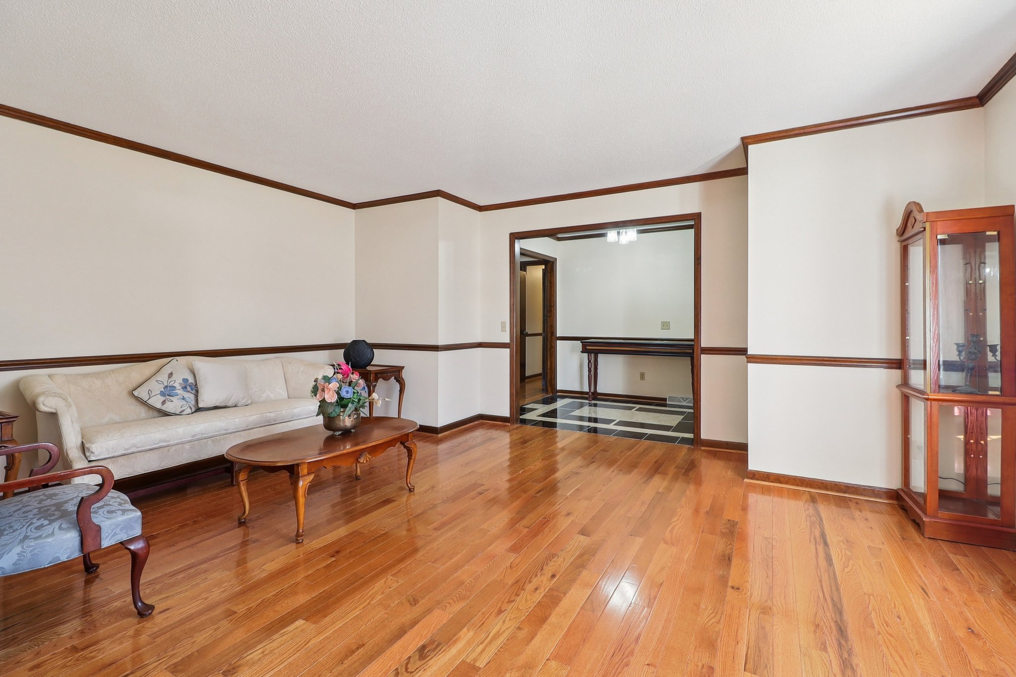 Woodberry Dr NE-S1701-006.jpg